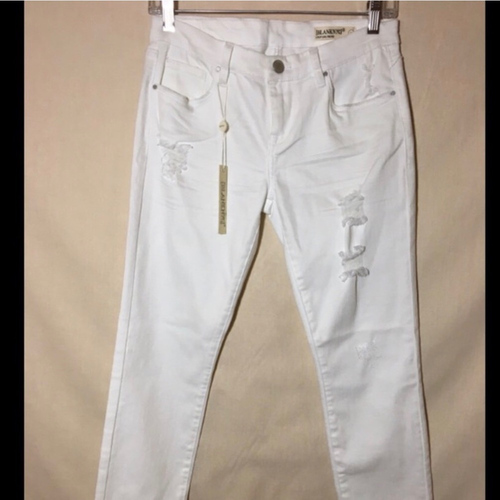 BLANK NYC DISTRESSED CROP JEAN